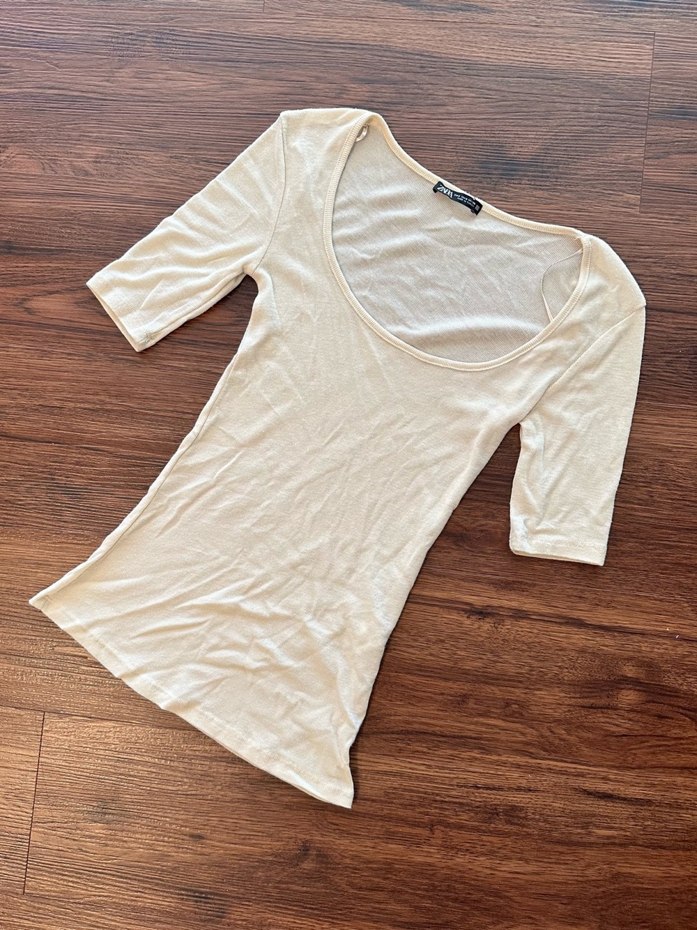 Zara Scoop Neck Cream Women's Top